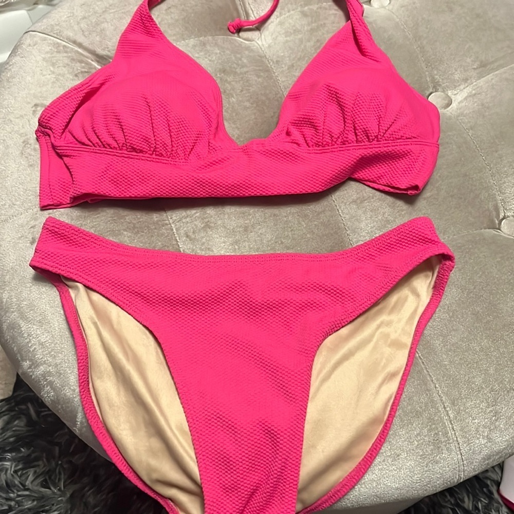 Joe boxer, bright pink bikini, large top, small bottom